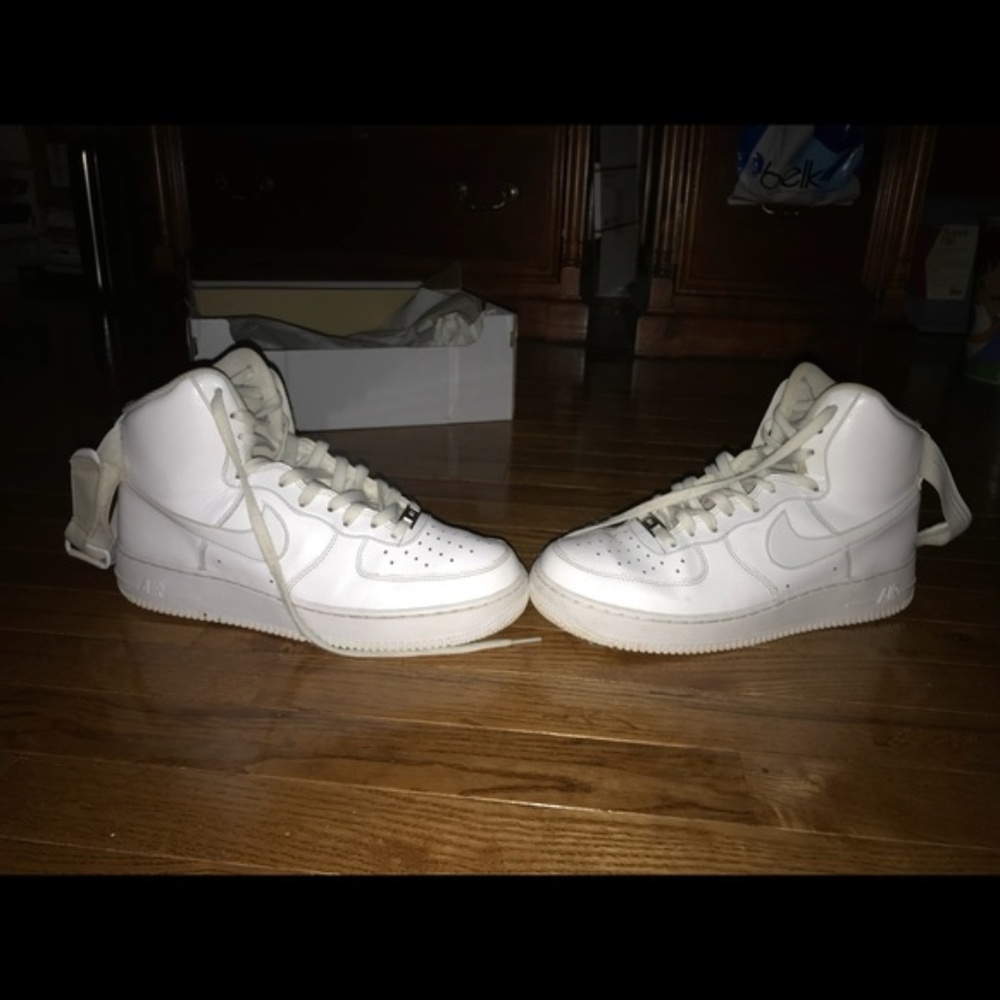 White AF1 Highs LVL 8 07’s SOLD